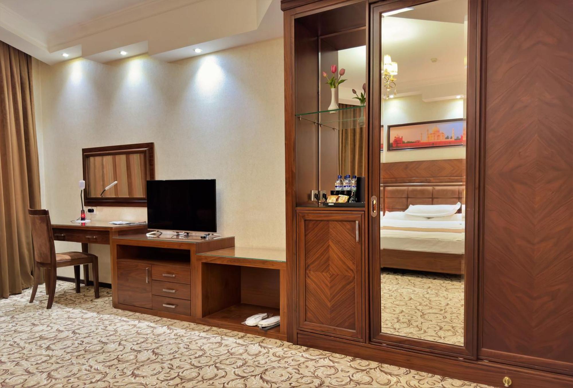 Hotel Sultan قرشي المظهر الخارجي الصورة